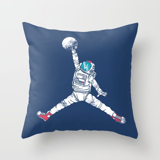 Space dunk Throw Pillow