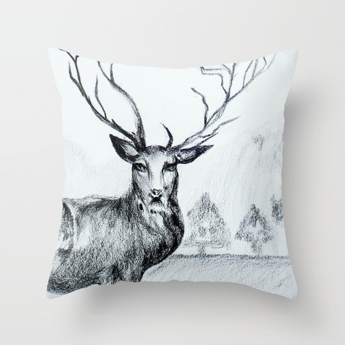 Pretty reindeer Throw Pillow