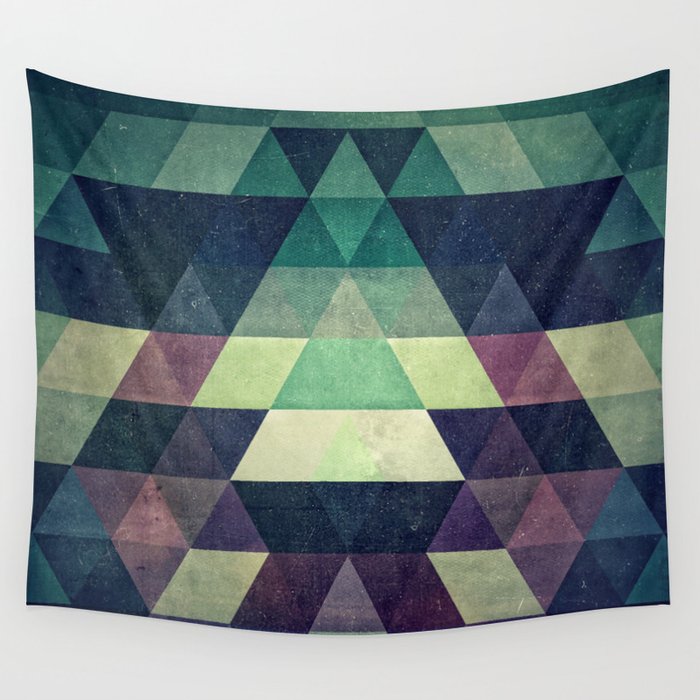 dysty_symmytry Wall Tapestry