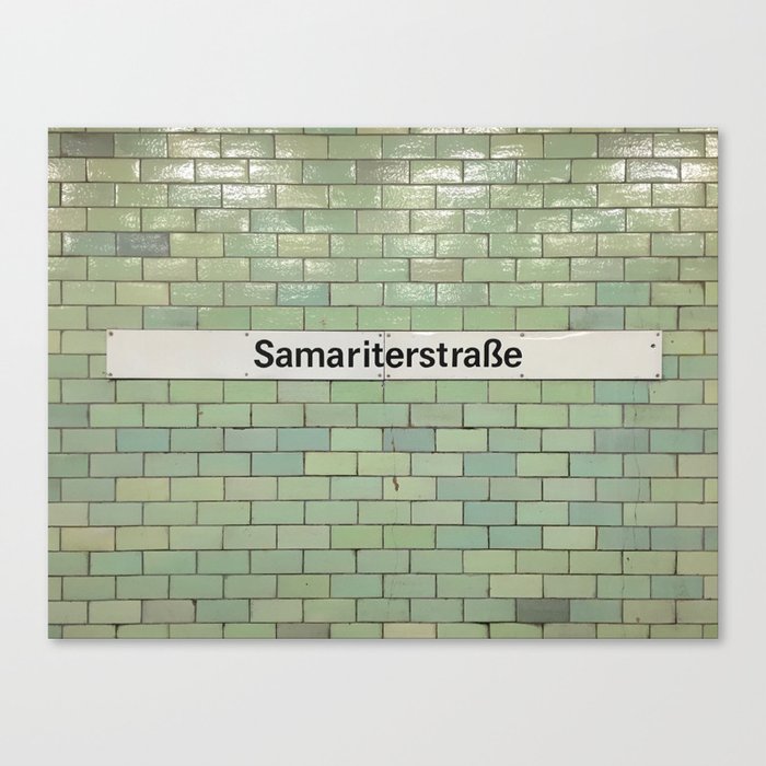 Berlin U-Bahn Memories - Samariterstraße Canvas Print