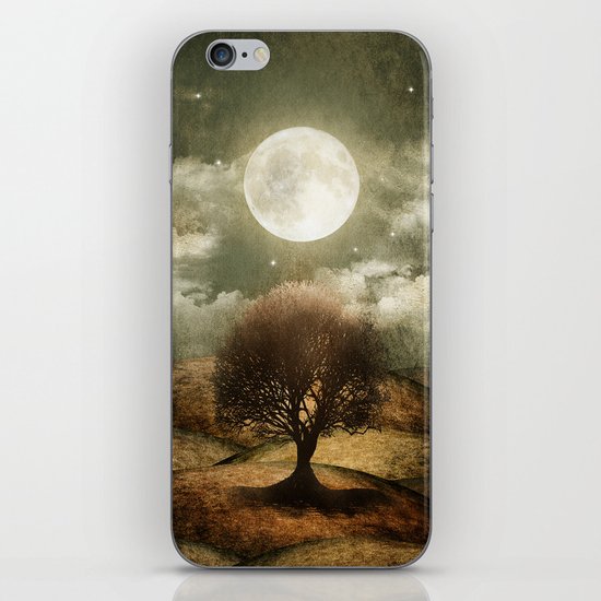 Once upon a time... The lone tree. iPhone & iPod Skin