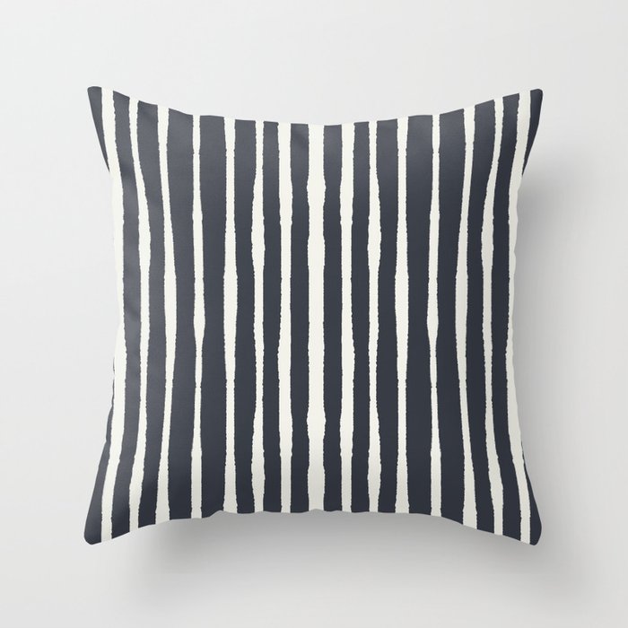 Linear wave_off black Throw Pillow
