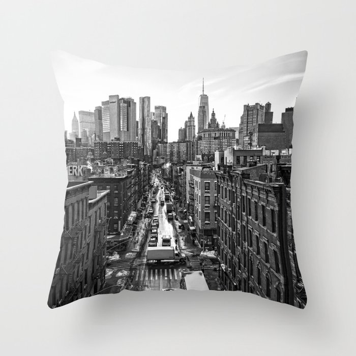 New York City Throw Pillow