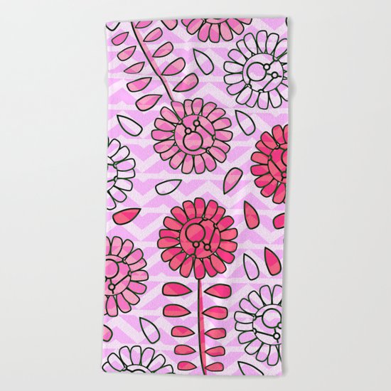 Soft pink flowers Beach Towel