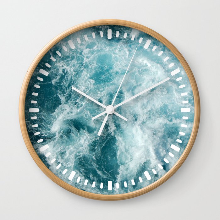 Sea Wall Clock