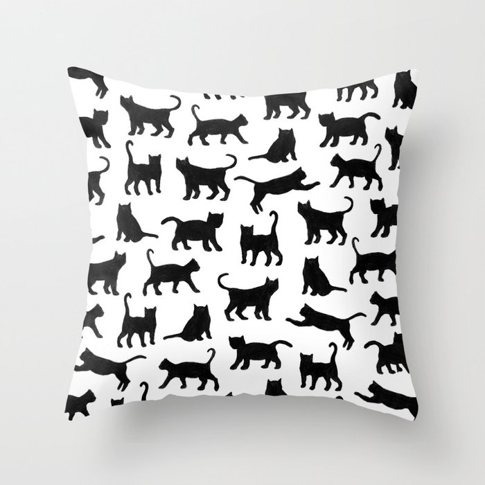 Le petits chats Throw Pillow