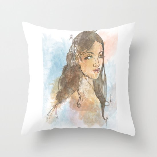 Loose Throw Pillow