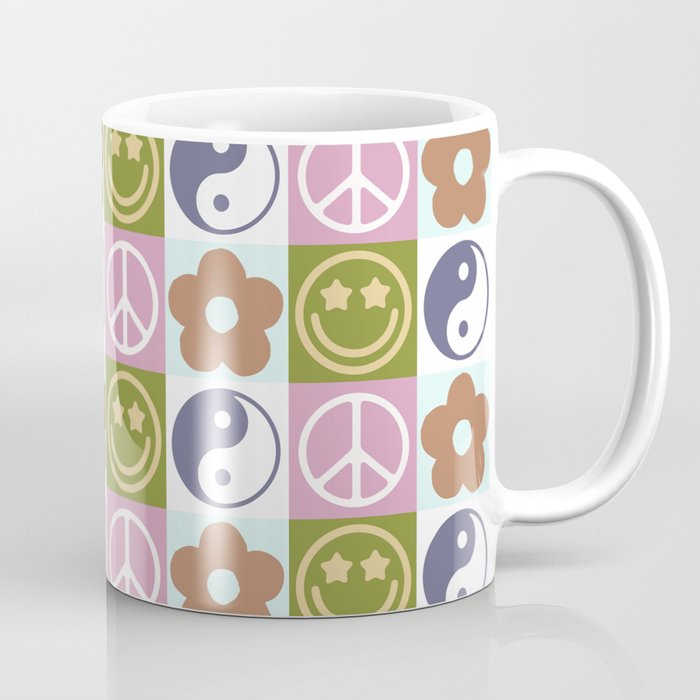 Cute Checked Symbols Pattern (SMILEY FACE \ YIN YANG \ PEACE SYMBOL \ FLOWER) Coffee Mug