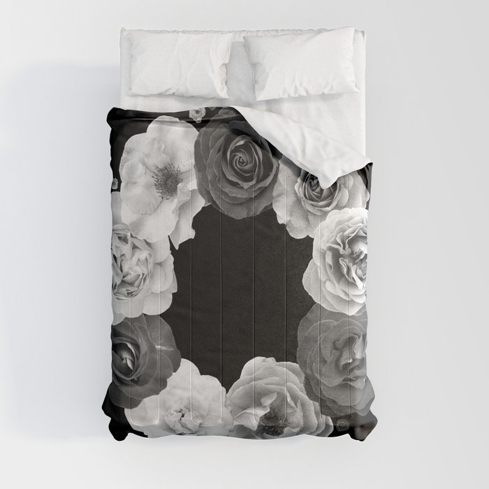 Rose Wreath I Comforter