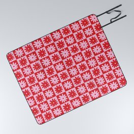 Pink & Red Checkerboard Flower Pattern Picnic Blanket