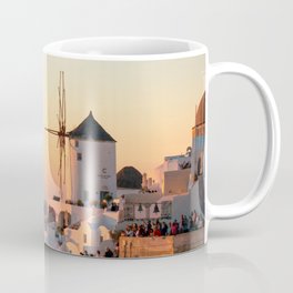 Sunset over Iconic Oia, Santorini, Greece | Populair Travel Destinations & Idyllic Images | Travel Photography in South Europe Mug