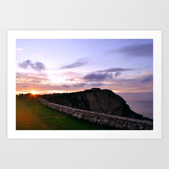Couple walking at sunset Art Print