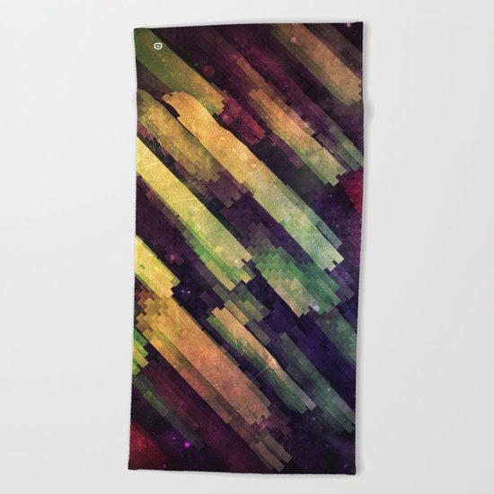 mytyyr shwwr Beach Towel