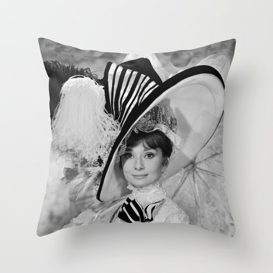 Audrey Hepburn ICONIC ICON BEAUTY SCENE Throw Pillow