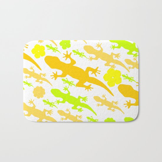 Lizards in yellow and green Bath Mat
