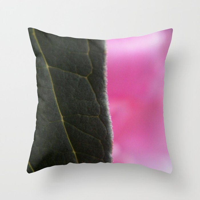 Leaf 33 Throw Pillow