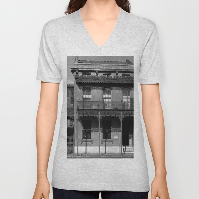 Walker Evans, New Orleans architecture. Cast iron grillwork house near Lee Circle on Saint Charles Avenue. Louisiana  V Neck T Shirt