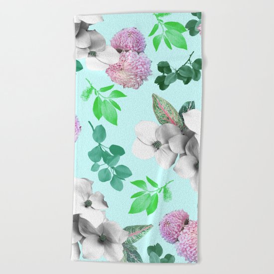 Spring bloom II Beach Towel