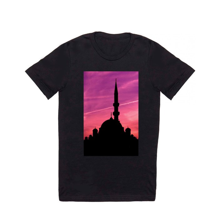 mosque silhouette istanbul T Shirt