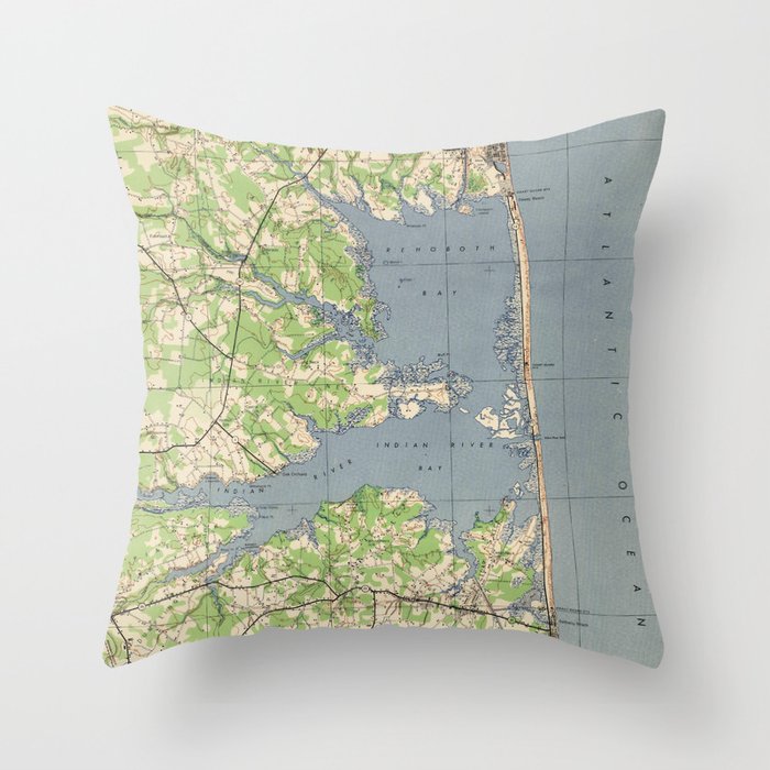 Vintage Rehoboth & Bethany Beach DE Map (1944) Throw Pillow