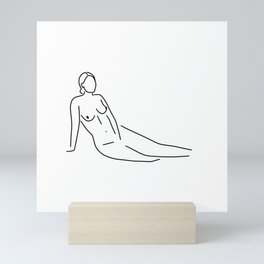 line nude 1 Mini Art Print