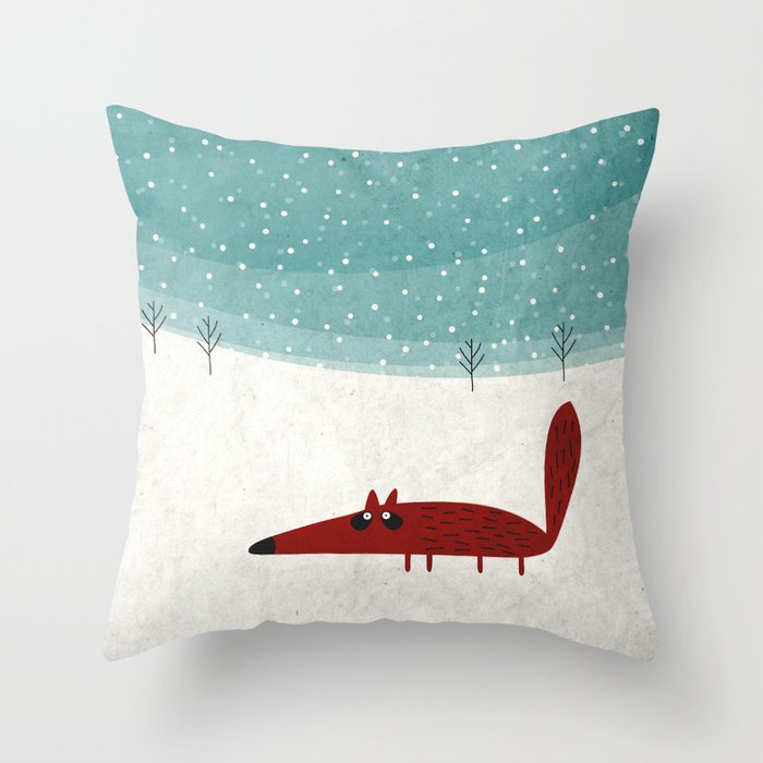 the fox in the snow Throw Pillow