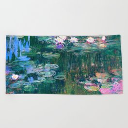 water lilies : Monet Beach Towel