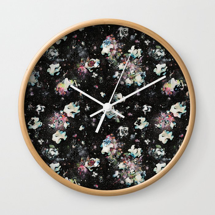 A Momentary Quietus in Space Wall Clock