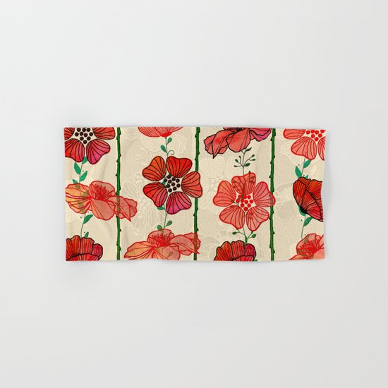 Hanging Poppy Garland Hand & Bath Towel