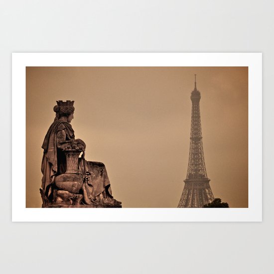 Queen in Paris Art Print