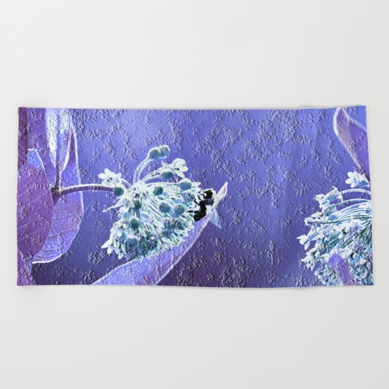 Blooming in the sky (blue-purple granite) Beach Towel