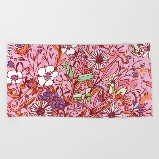 Daisy and Bellflower pattern, pink Beach Towel