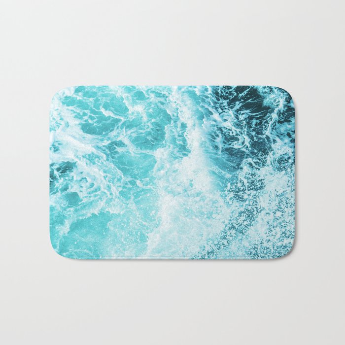 Perfect Sea Waves Bath Mat
