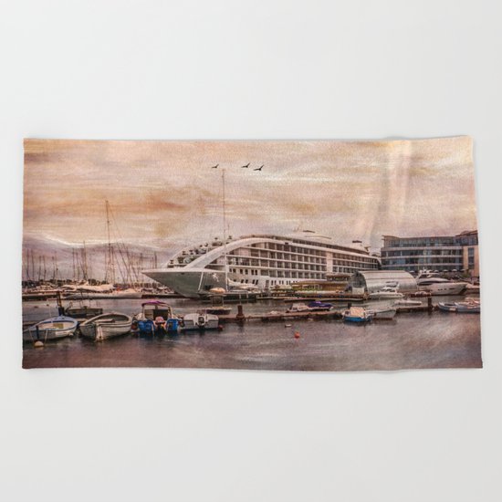 Sunborn Yacht Hotel, Gibraltar Beach Towel