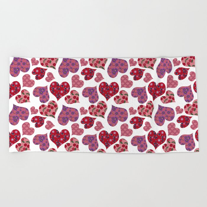 Seamless pattern with hearts with floral ornament Beach Towel