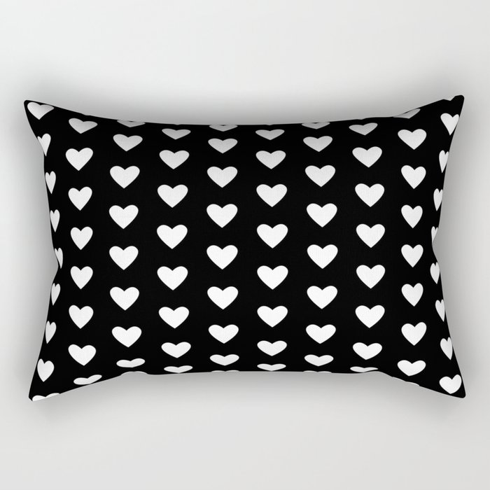 Black and white heart pillow new arrivals
