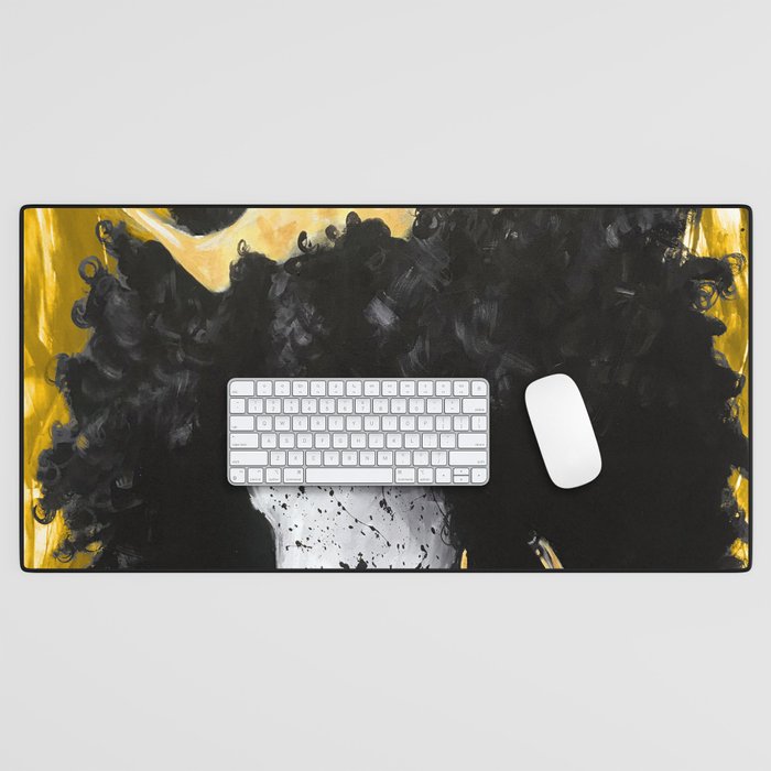 Naturally Queen III GOLD Desk Mat