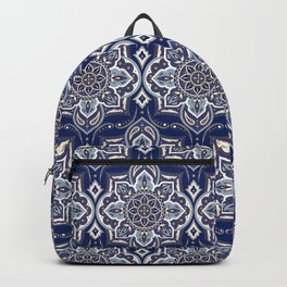 Arabesque floral pattern – Oriental paisley motif from Persian Rug Backpack