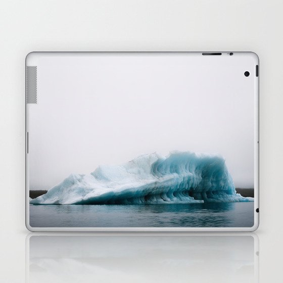 Minimalist moody Iceberg in Iceland's Glacier Lagoon – Landscape Photography Laptop & iPad Skin