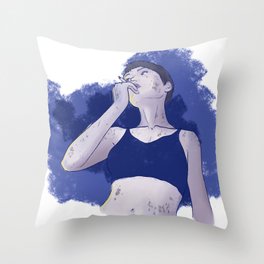 Chilling 3 Throw Pillow