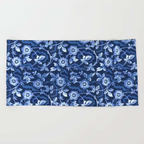 Blue floral pattern Beach Towel