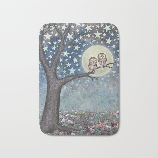 northern saw whet owls under the stars Bath Mat