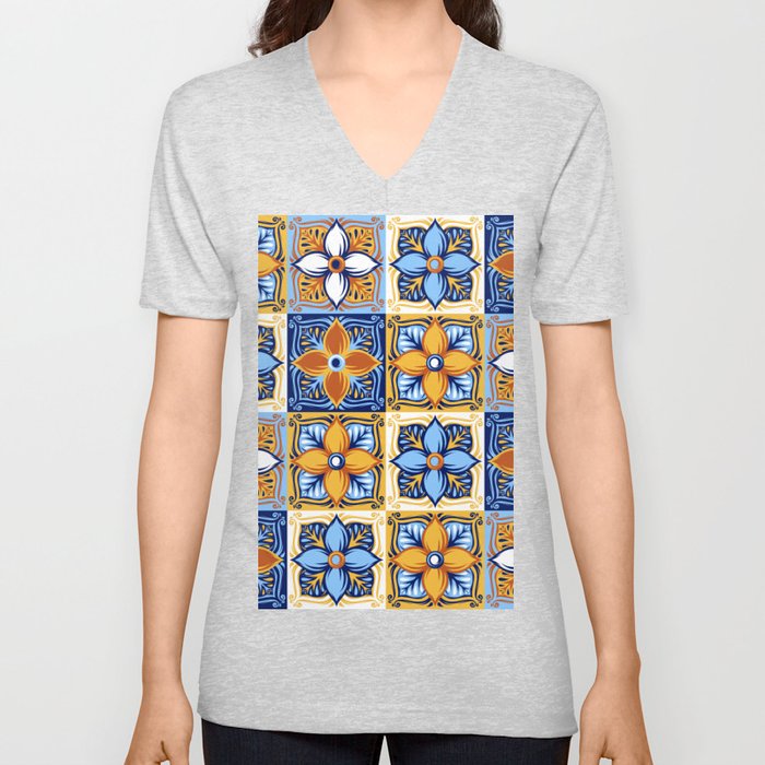 Azulejo pattern 12 V Neck T Shirt