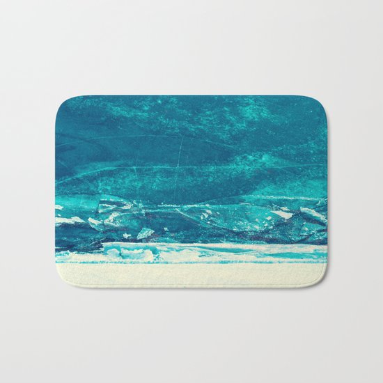 Icy Wave Pattern Bath Mat