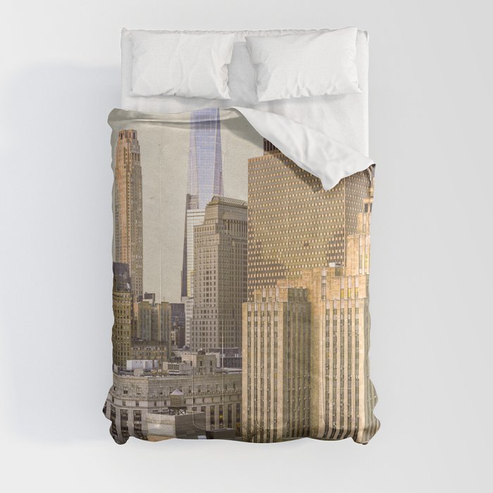 New York City Skyline Minimalist Comforter