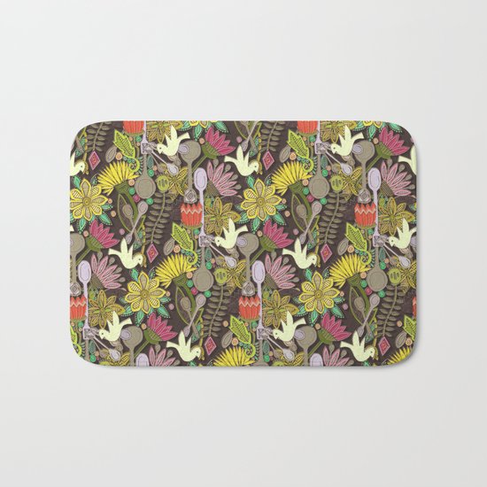 dove spoon garden Bath Mat