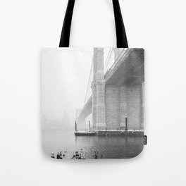 The Brooklyn Bridge vertical Tote Bag