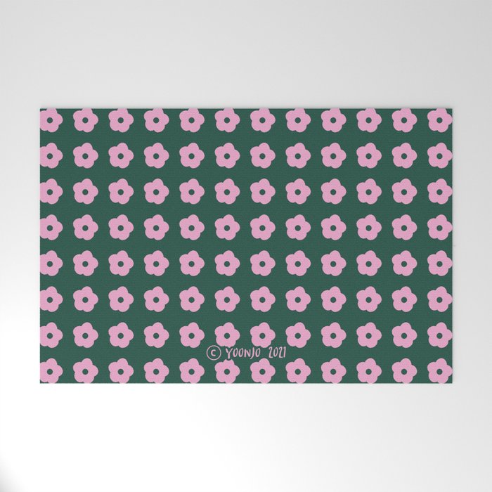 Pink cute flowers. Flowers that harmonize with patterns. pink and green. Welcome Mat
