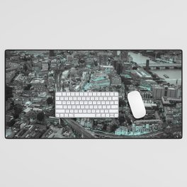 LONDON CITY IX Desk Mat