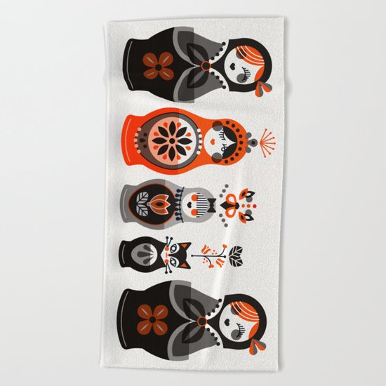 Russian Nesting Dolls – Red & Black Beach Towel